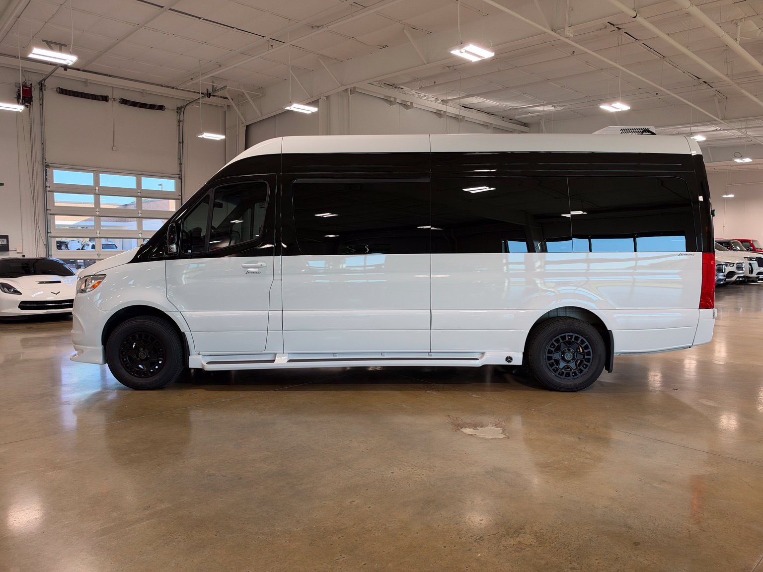 Used 2026 Mercedes-Benz Sprinter 2500 image 5