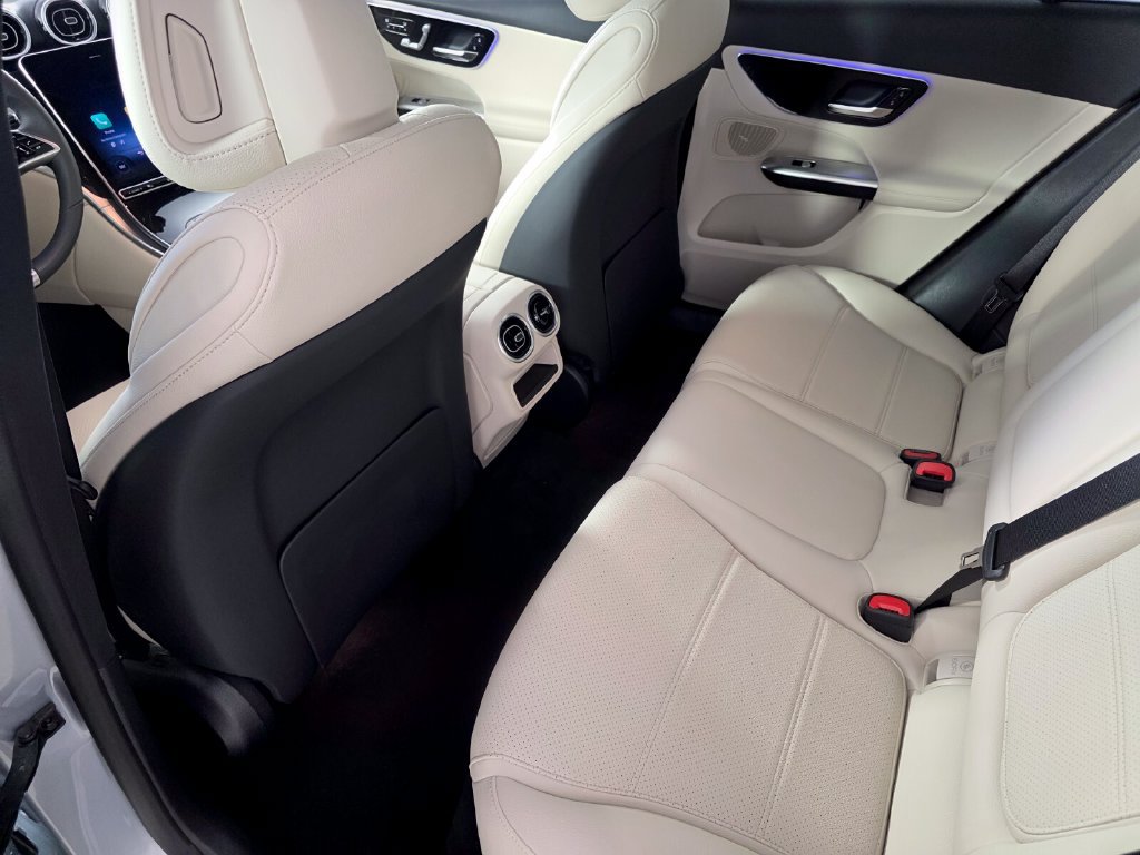 Certified 2026 Mercedes-Benz GLC 300 image 15