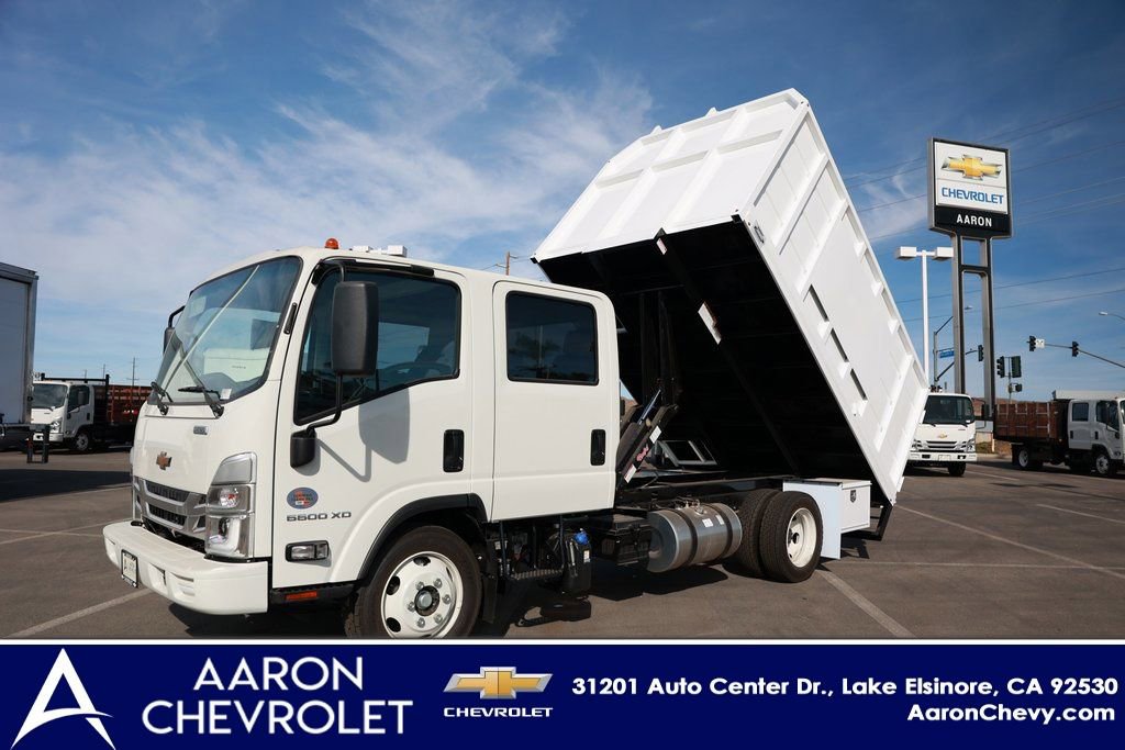 New 2024 Chevrolet Low Cab Forward 5500XD RWD image 15