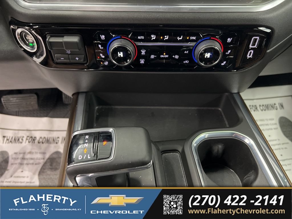 Used 2025 Chevrolet Silverado 1500 High Country AWD/4WD image 31