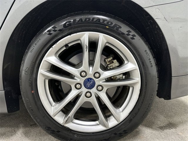 Used 2015 Ford Fusion Titanium image 14