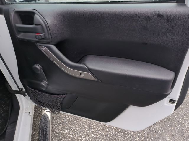 Used 2015 Jeep Wrangler Sport image 23