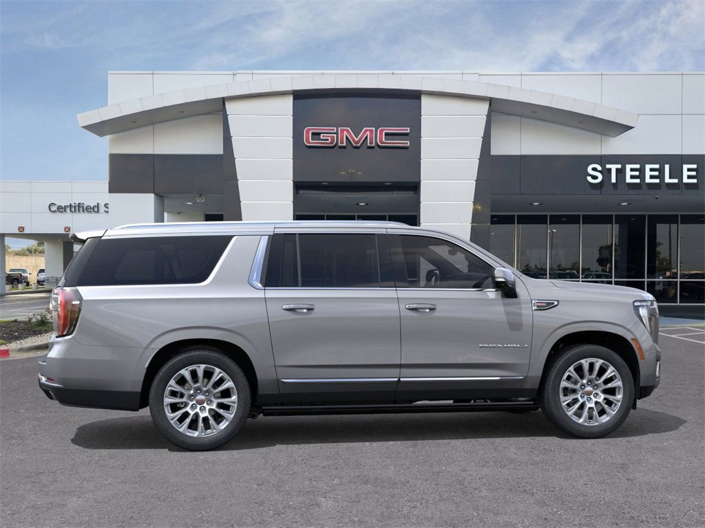 New 2026 GMC Yukon XL Denali w/ Denali Reserve Package image 5