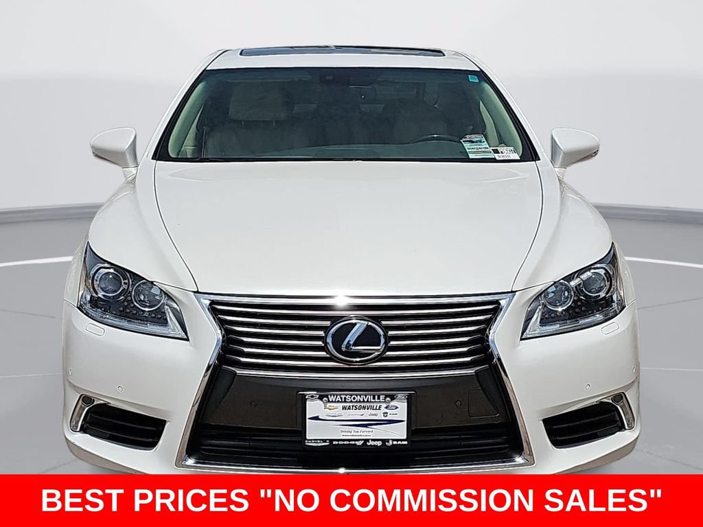 Used 2016 Lexus LS 460 w/ Comfort Package RWD image 8