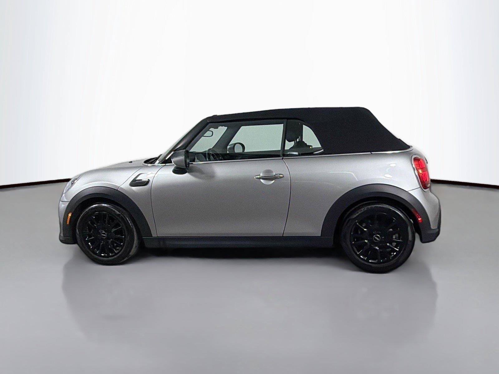 Used 2024 MINI Cooper Convertible FWD image 8