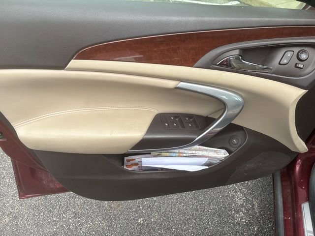 Used 2016 Buick Regal FWD image 16