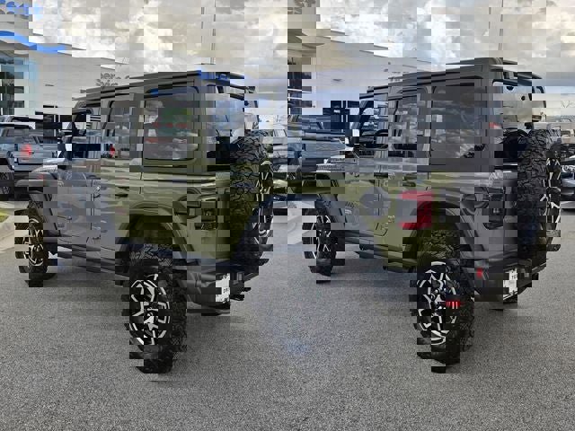 Used 2025 Jeep Wrangler Unlimited Rubicon w/ Safety Group image 4