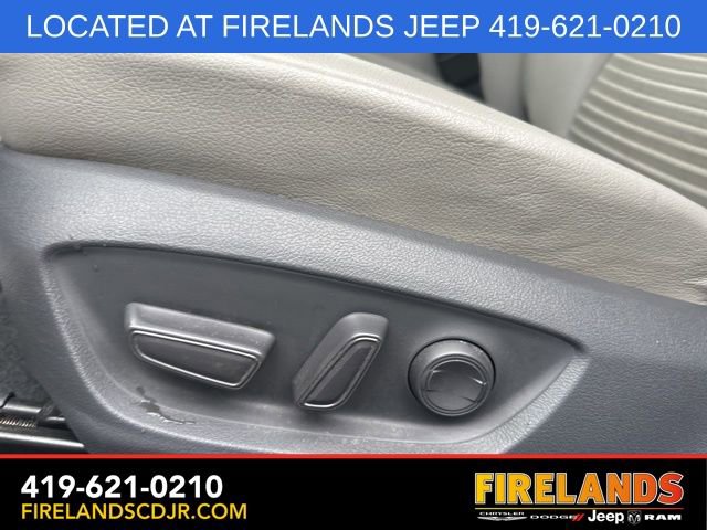 Used 2019 Toyota Camry SE image 17