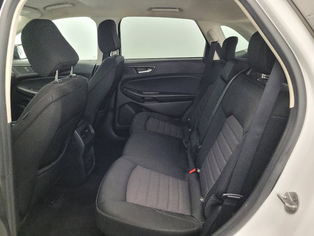 Used 2020 Ford Edge SE AWD/4WD image 18