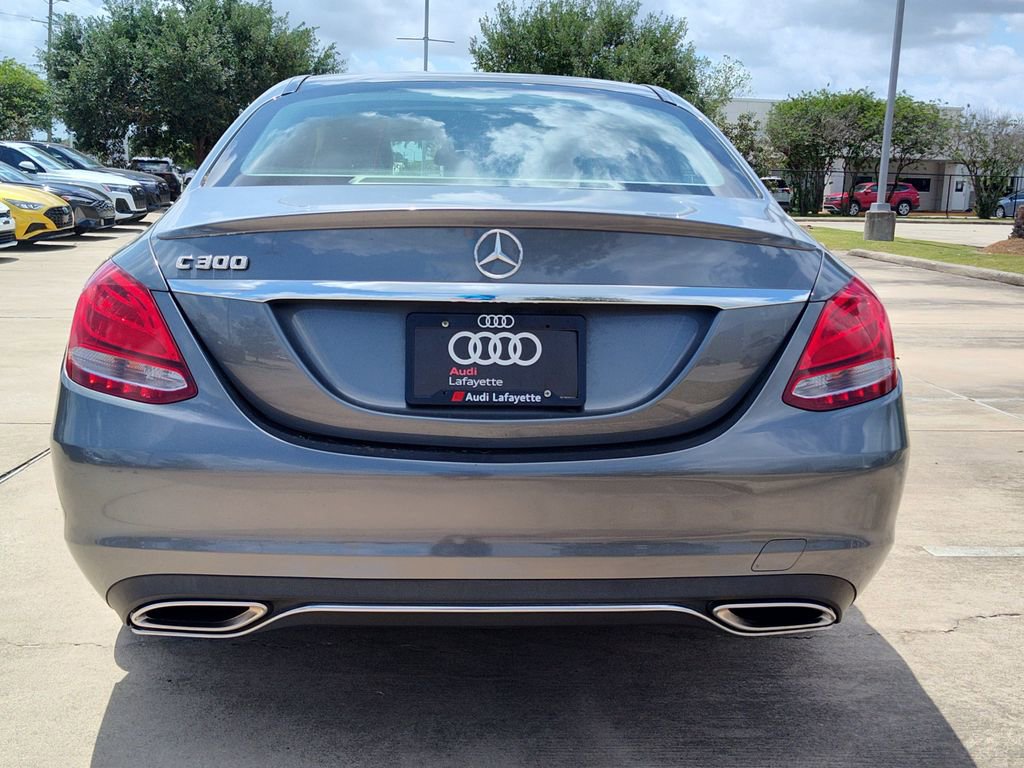 Used 2017 Mercedes-Benz C 300 Sedan image 7
