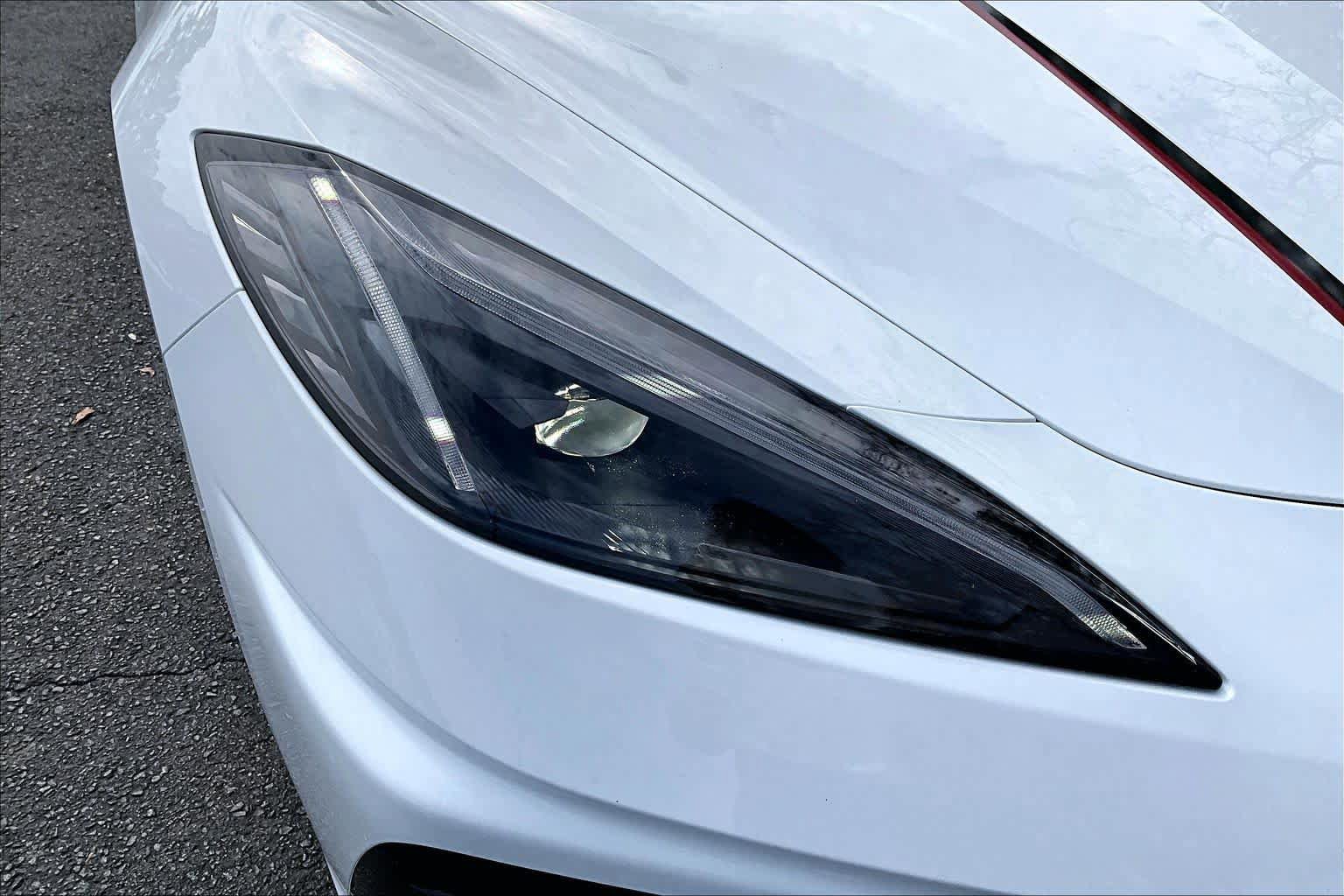 Used 2022 Chevrolet Corvette Stingray Premium Cpe w/ Engine Appearance Package image 26