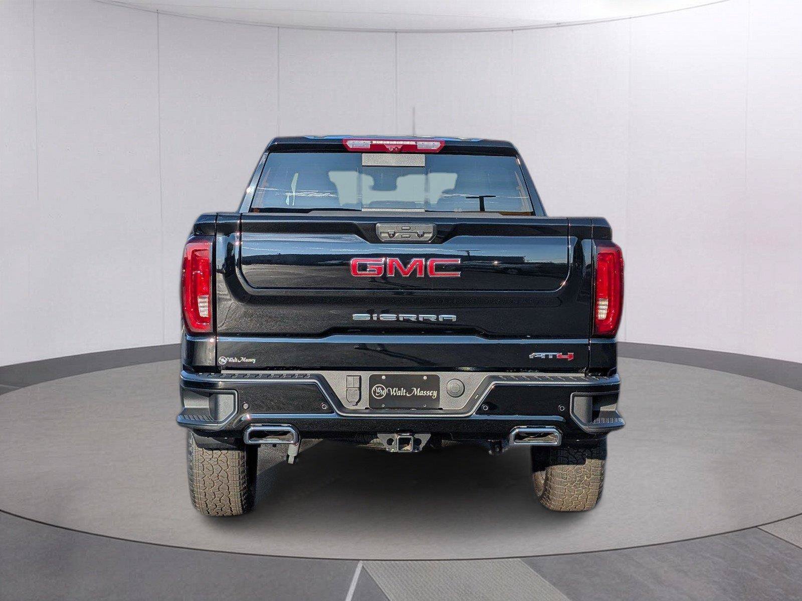 New 2026 GMC Sierra 1500 AT4 w/ AT4 Premium Package AWD/4WD image 4