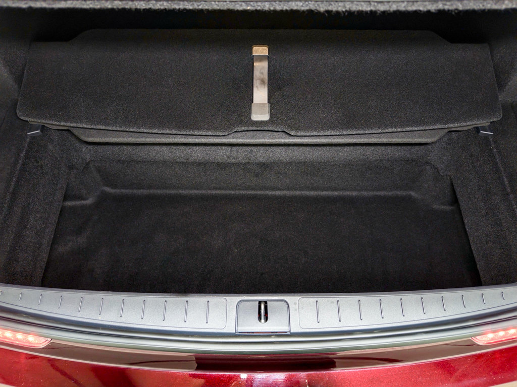 Used 2025 Lucid Air Pure image 29