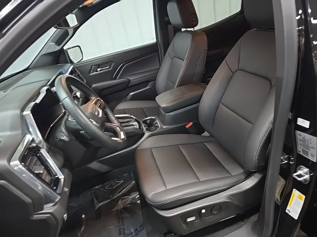 Used 2024 GMC Canyon Elevation w/ Elevation Premium Package RWD image 28