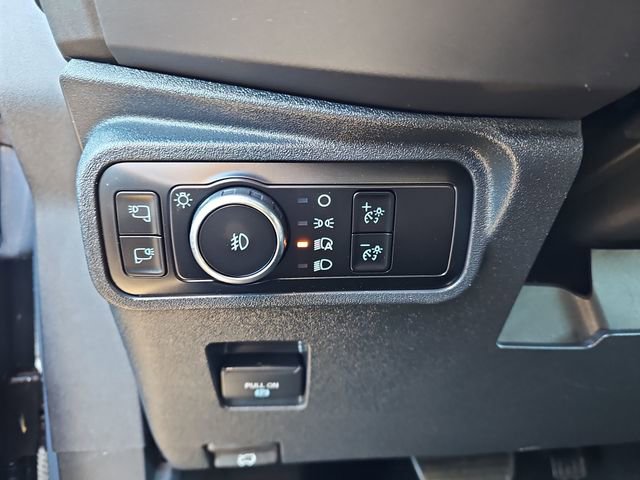 Used 2025 Ford Bronco Badlands image 19