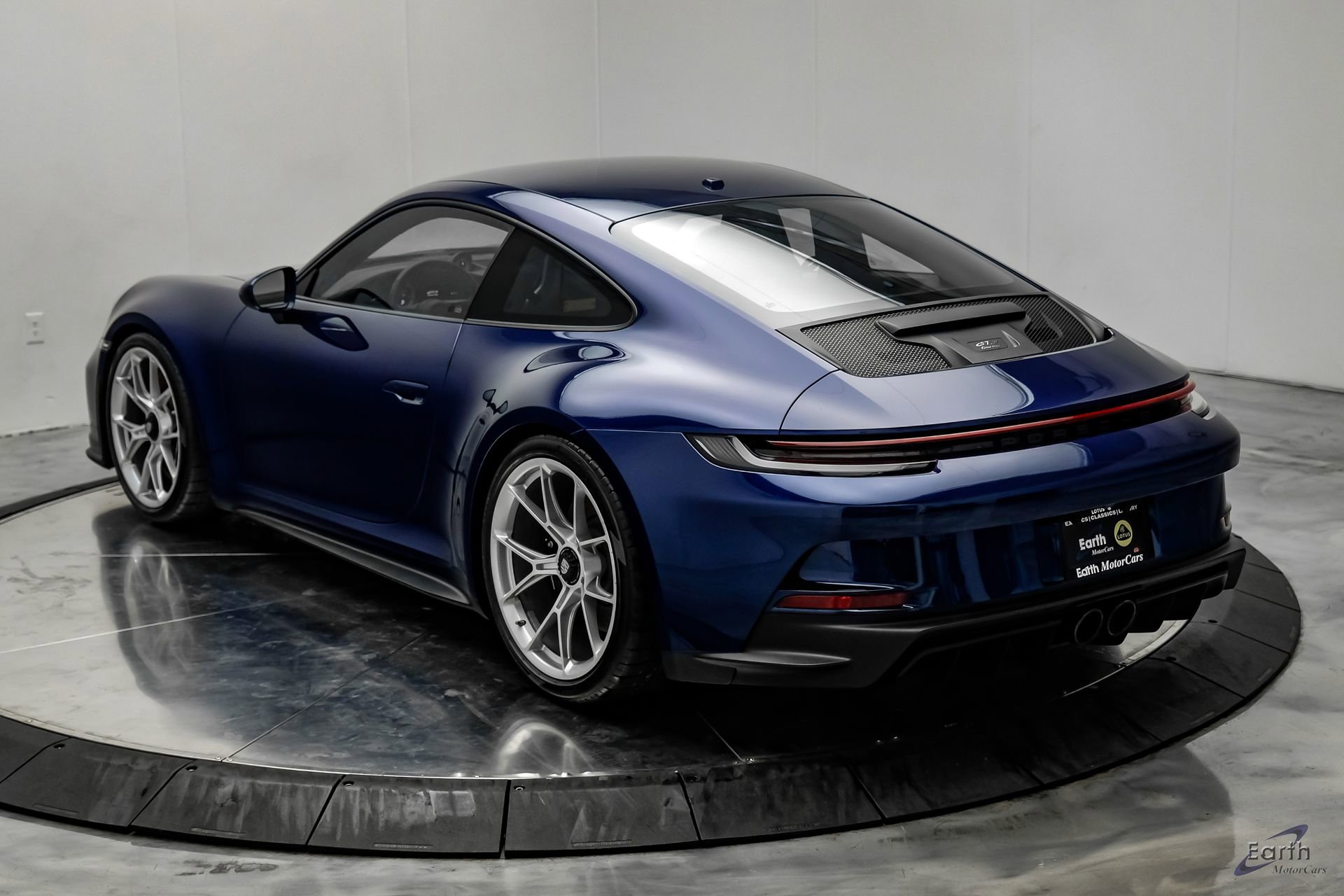 Used 2022 Porsche 911 GT3 RWD image 12