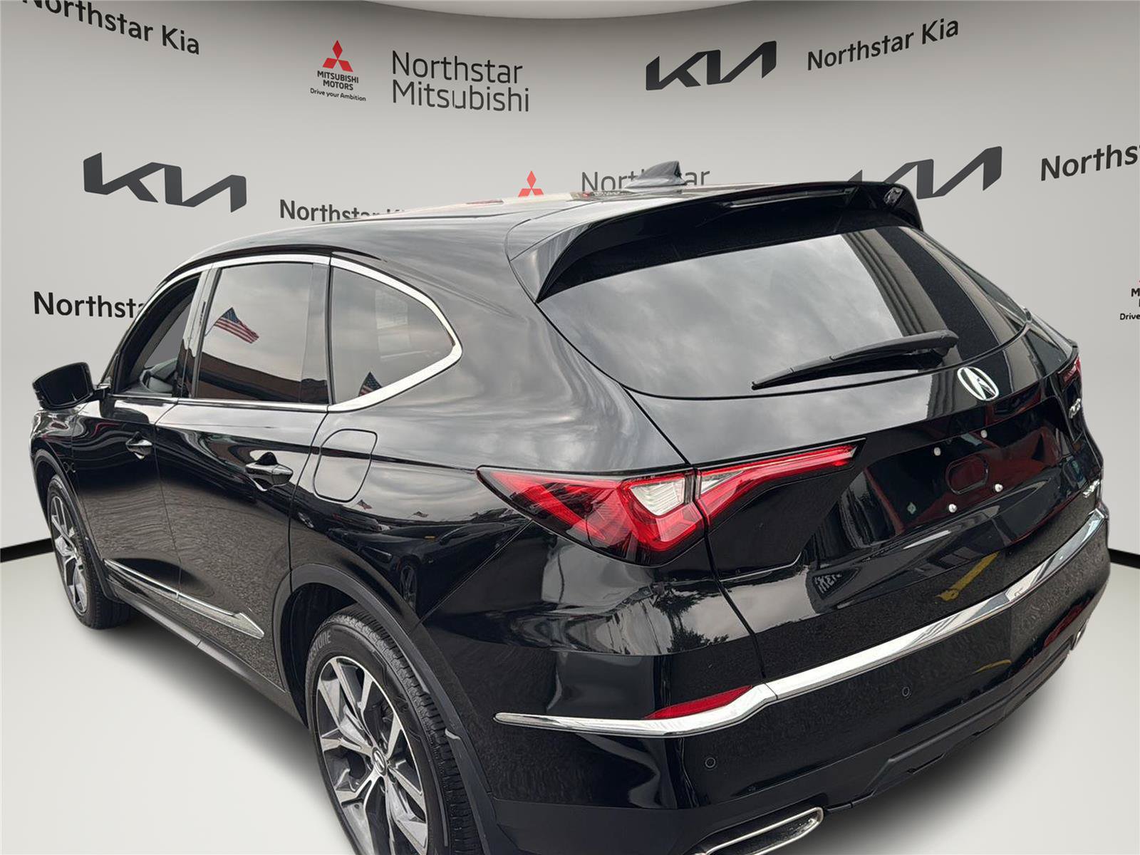 Used 2023 Acura MDX w/ Technology Package AWD/4WD image 31