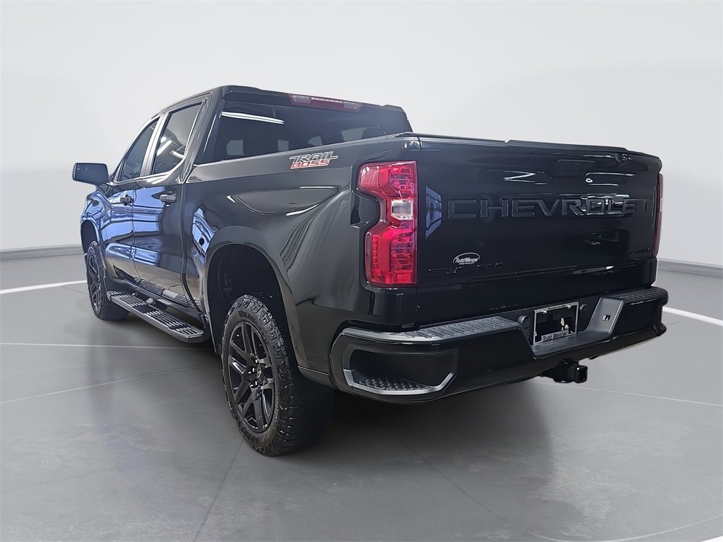Certified 2023 Chevrolet Silverado 1500 Custom Trail Boss w/ LPO, Dark Essentials Package image 6
