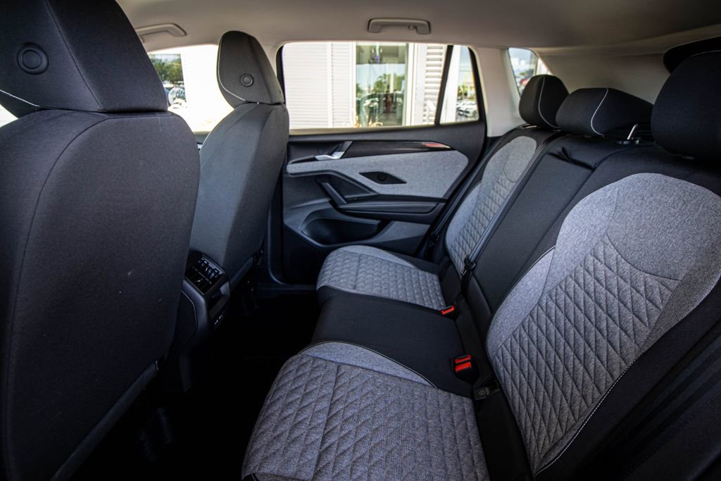 Used 2025 Volkswagen Tiguan S FWD image 26