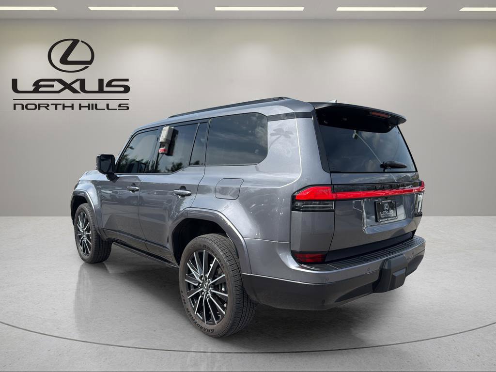 Used 2025 Lexus GX 550 w/ Accessory Package (Z1) image 8