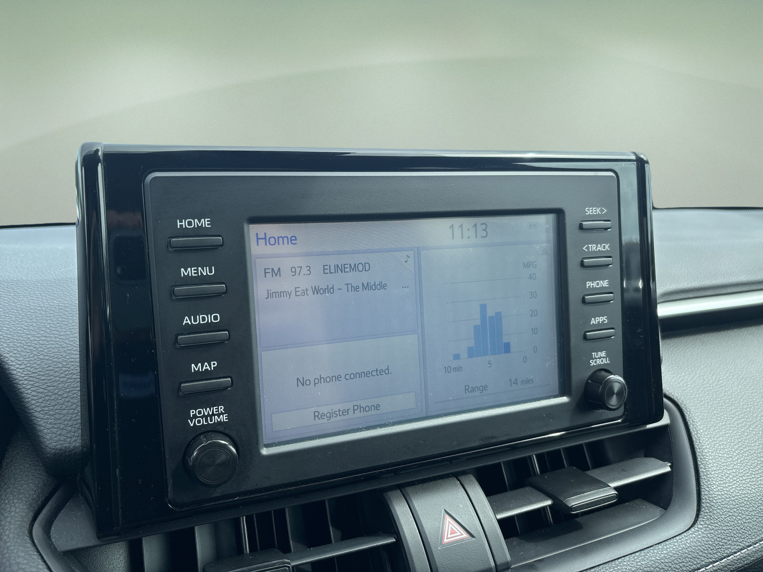 Used 2019 Toyota RAV4 LE w/ Carpet Mat Package FWD image 12
