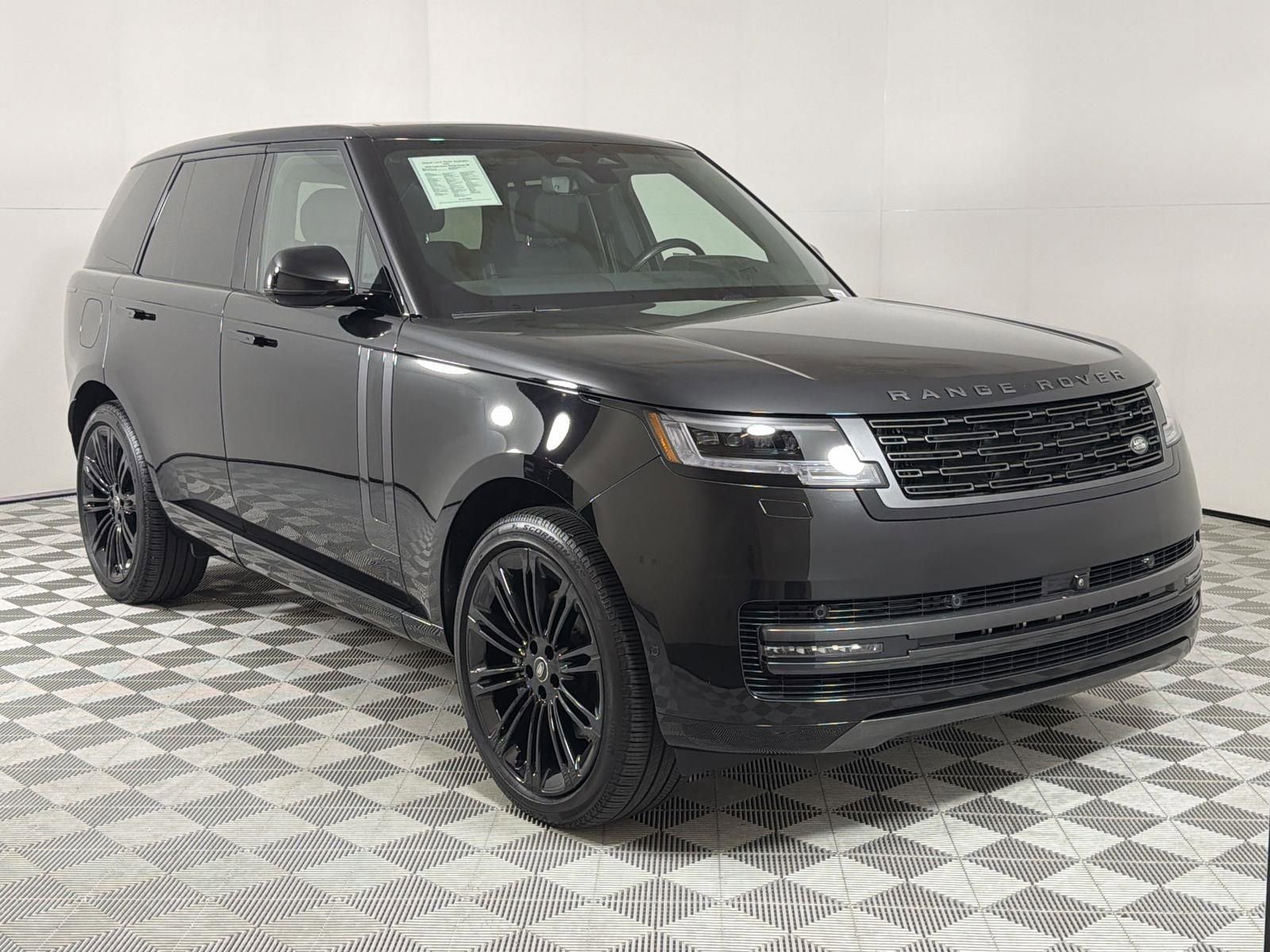 Certified 2025 Land Rover Range Rover SE image 7