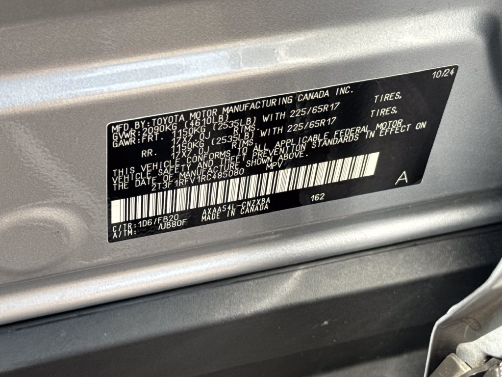 Used 2024 Toyota RAV4 LE AWD/4WD image 46