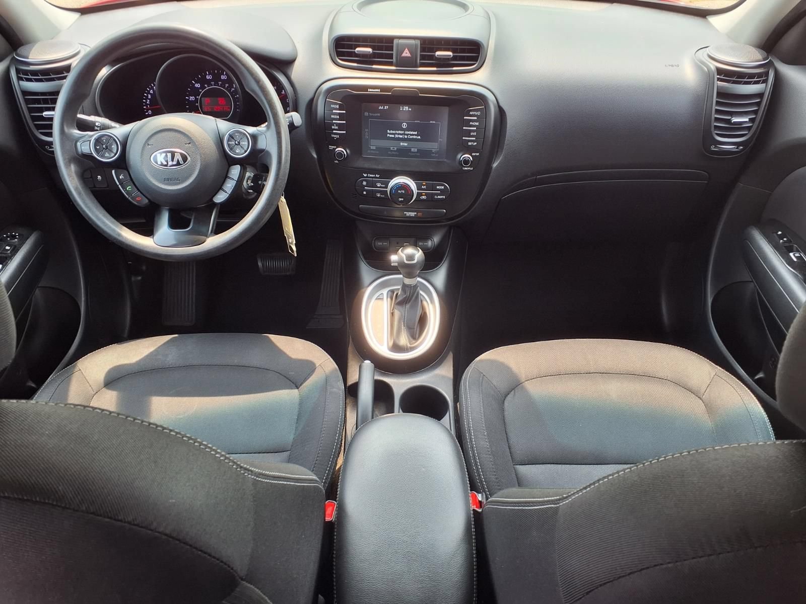 Used 2018 Kia Soul + FWD image 12