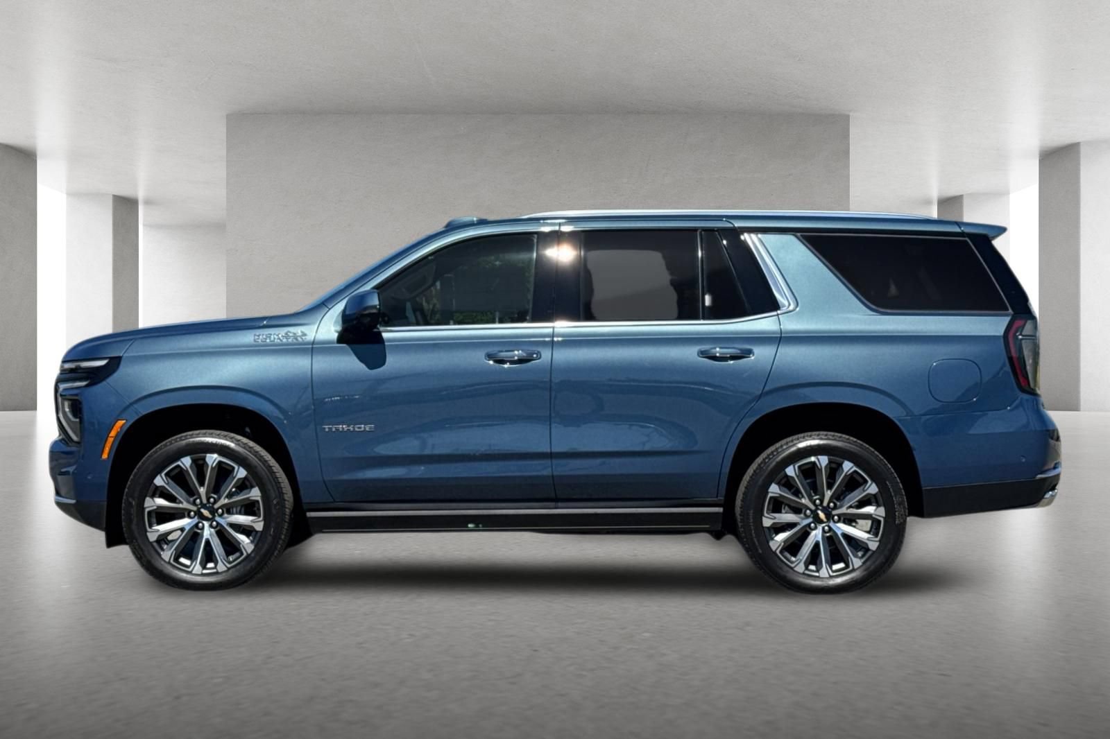 New 2026 Chevrolet Tahoe High Country AWD/4WD image 7