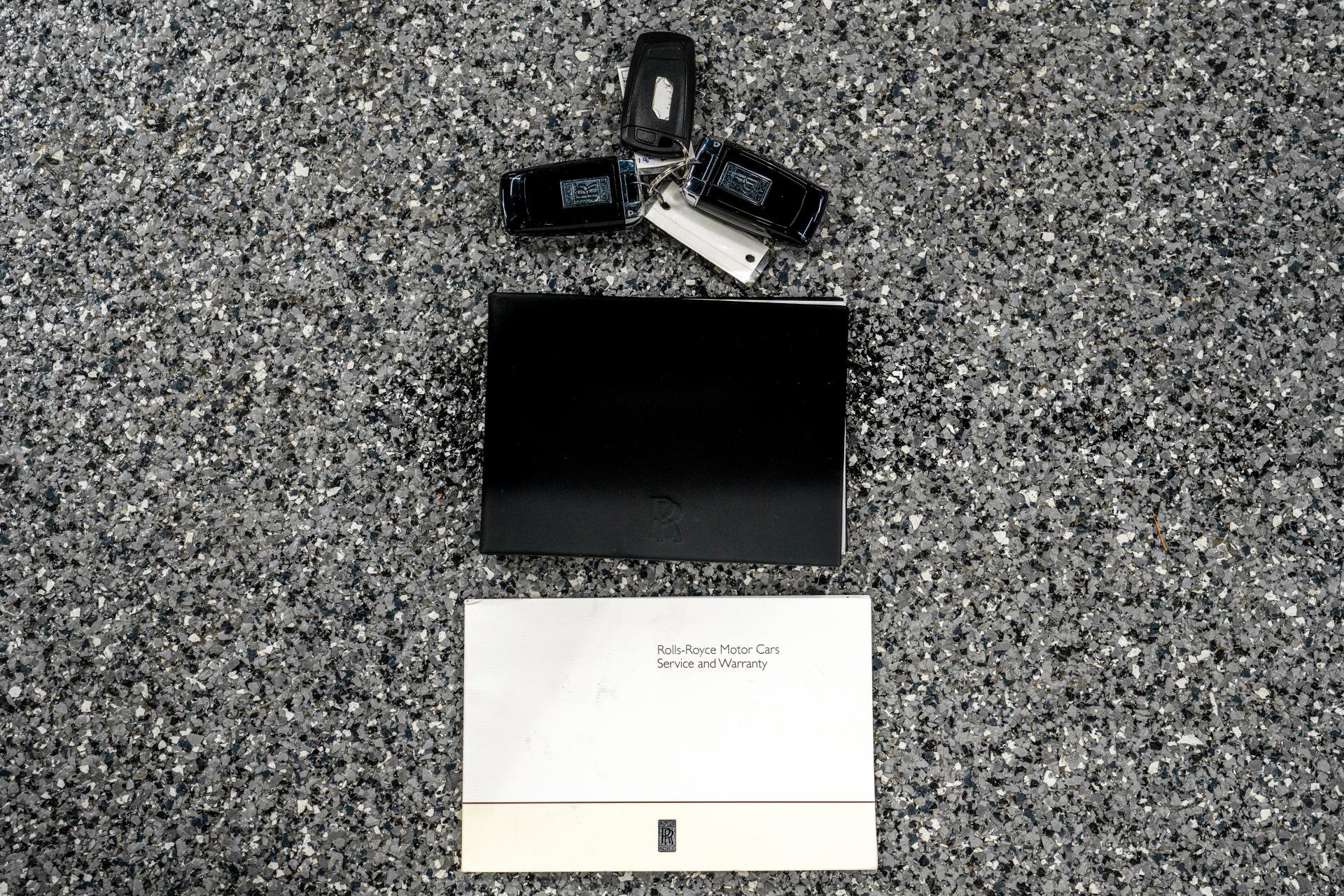 Used 2014 Rolls-Royce Ghost image 20