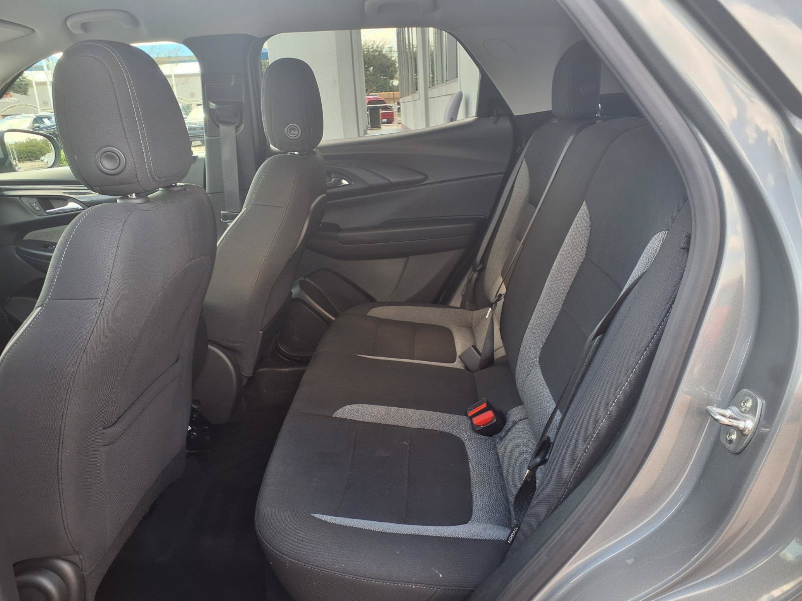Used 2025 Chevrolet TrailBlazer LT FWD image 18