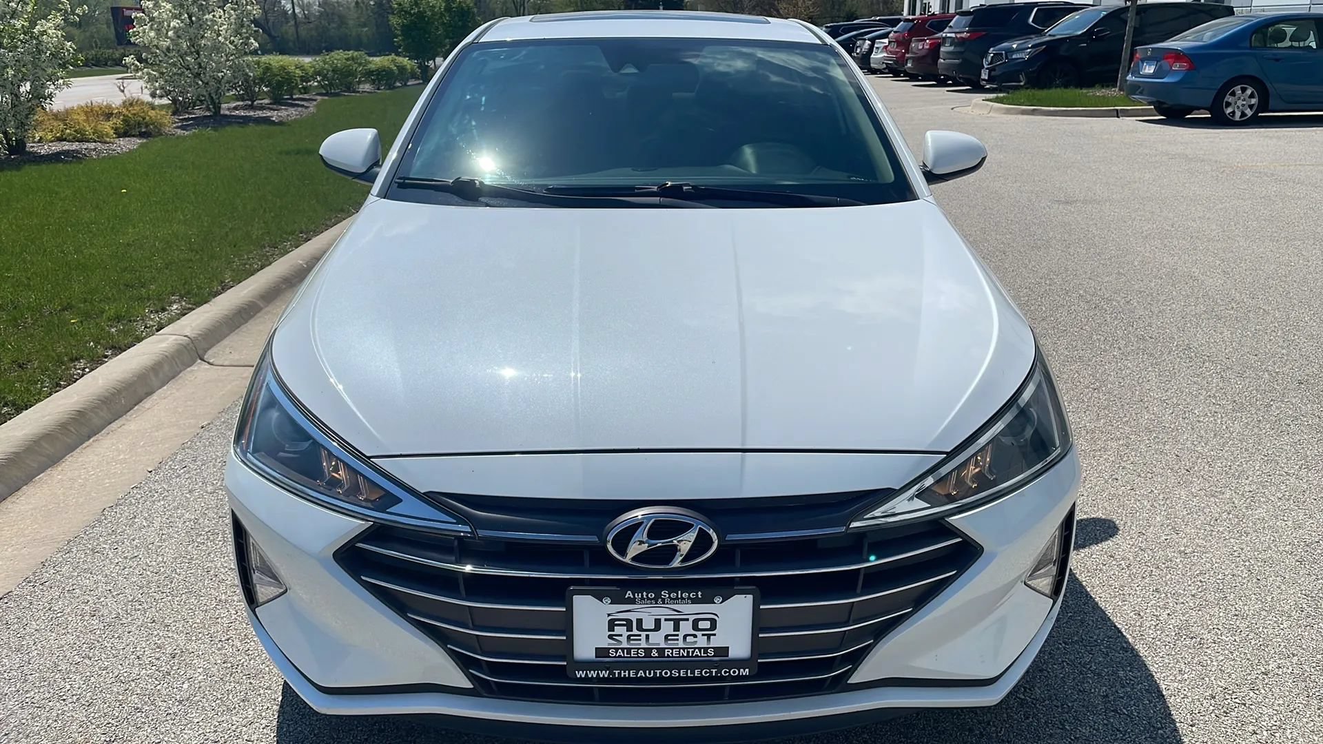 Used 2019 Hyundai Elantra Value Edition FWD image 3