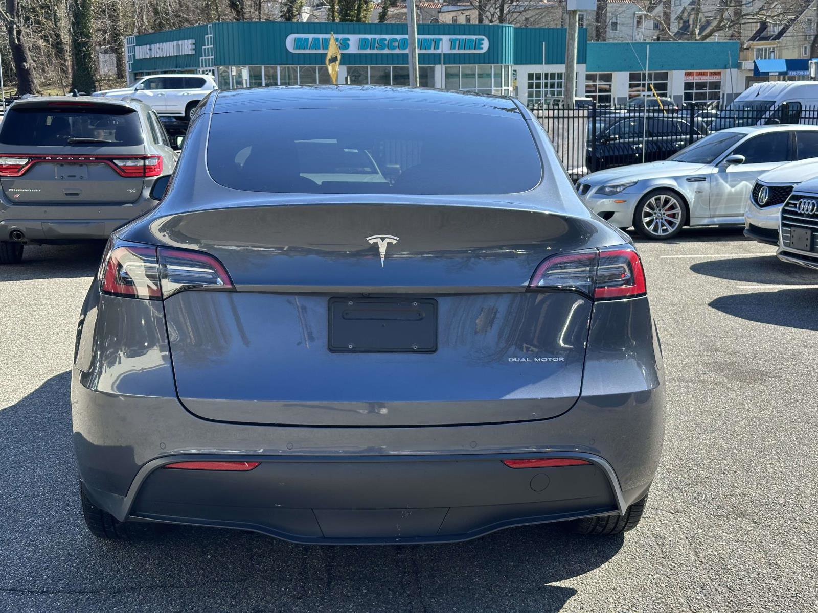 Used 2022 Tesla Model Y Long Range AWD/4WD image 4
