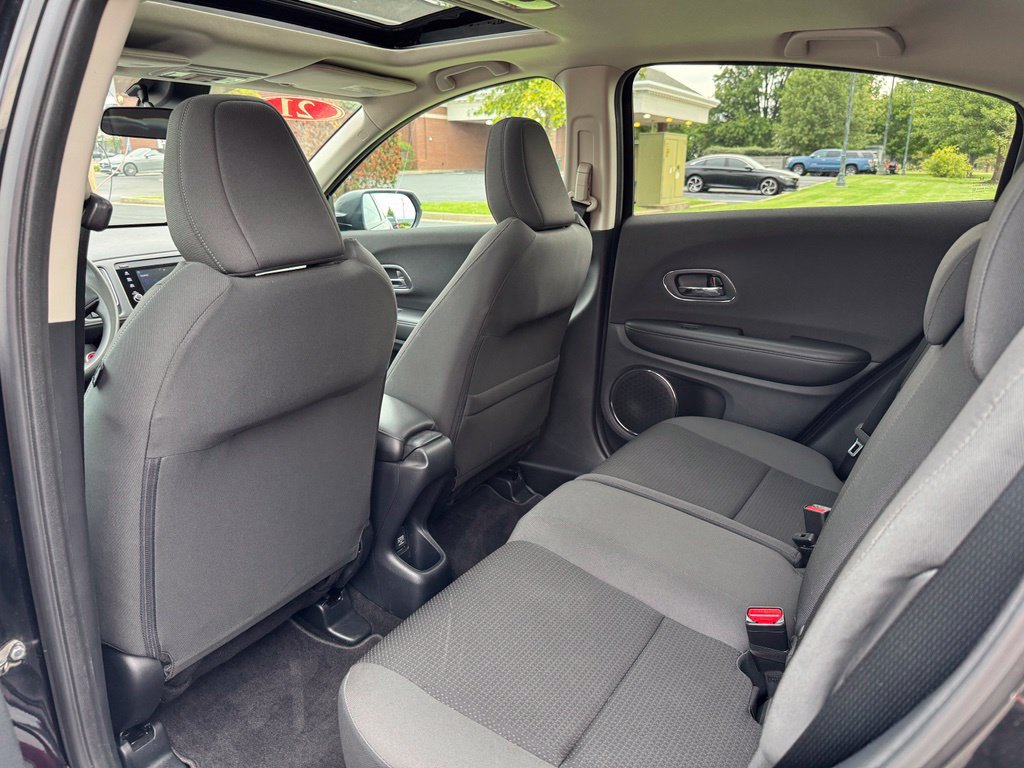 Used 2021 Honda HR-V EX image 15