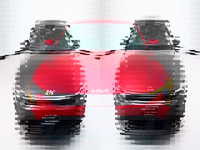 Certified 2025 Kia K4 LXS image 2