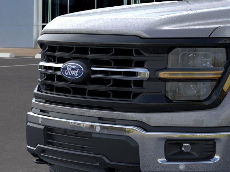 Used 2025 Ford F150 XLT w/ Equipment Group 302A MID image 11