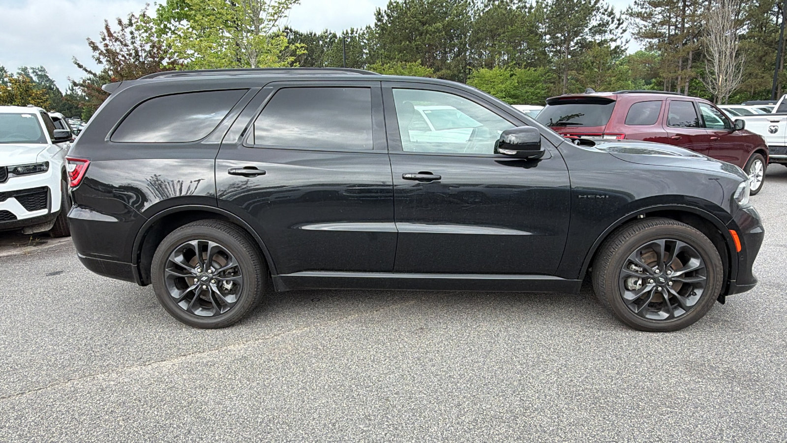 Used 2024 Dodge Durango R/T AWD/4WD image 8