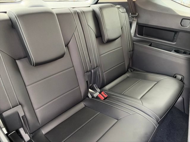 Used 2023 Volkswagen Atlas SE AWD/4WD image 7