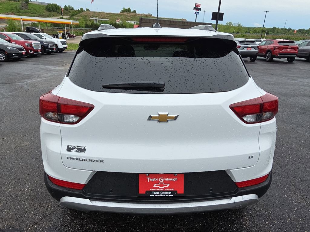 New 2026 Chevrolet TrailBlazer LT w/ Convenience Package FWD image 7