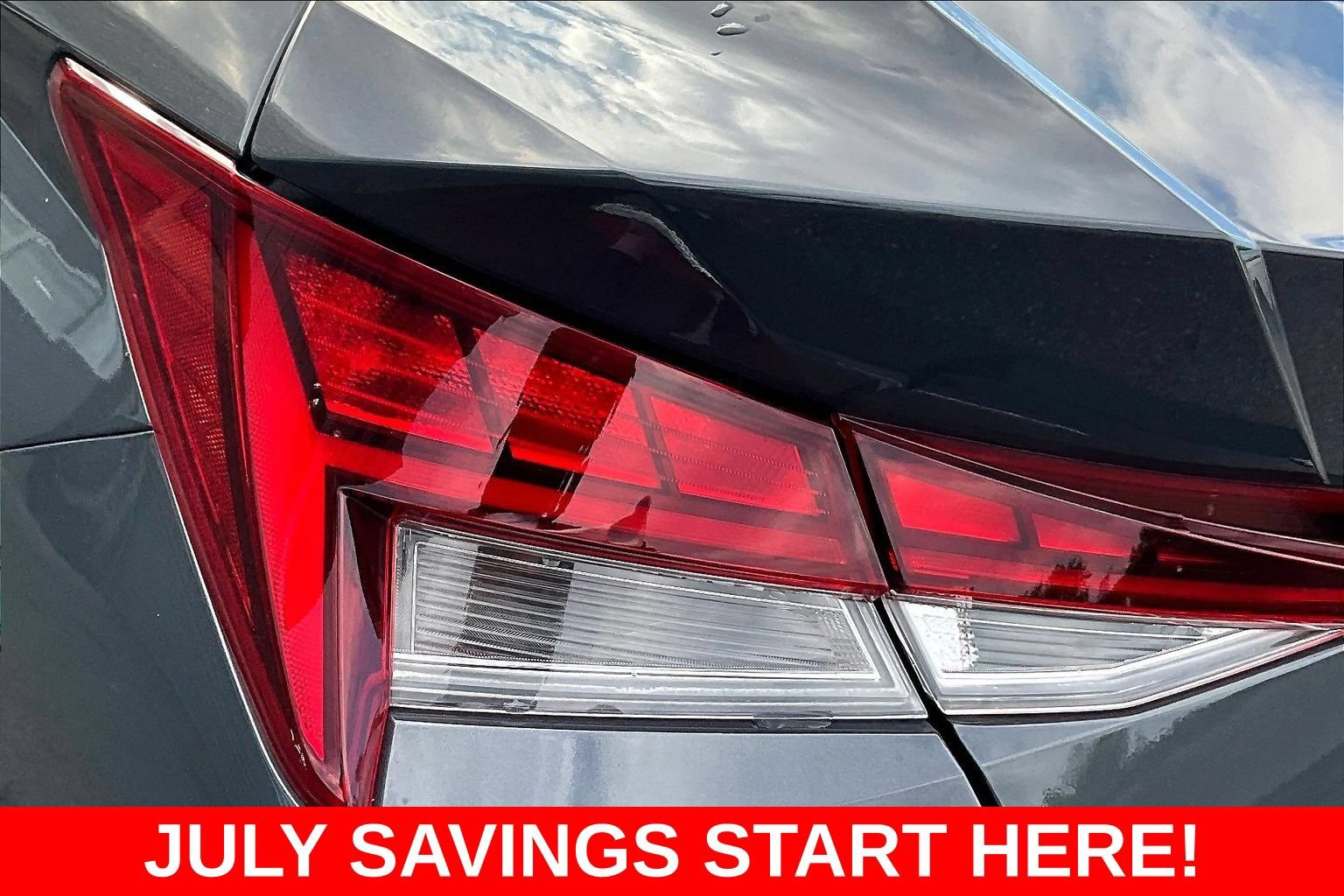 Used 2024 Hyundai Elantra SEL w/ Convenience Package FWD image 26