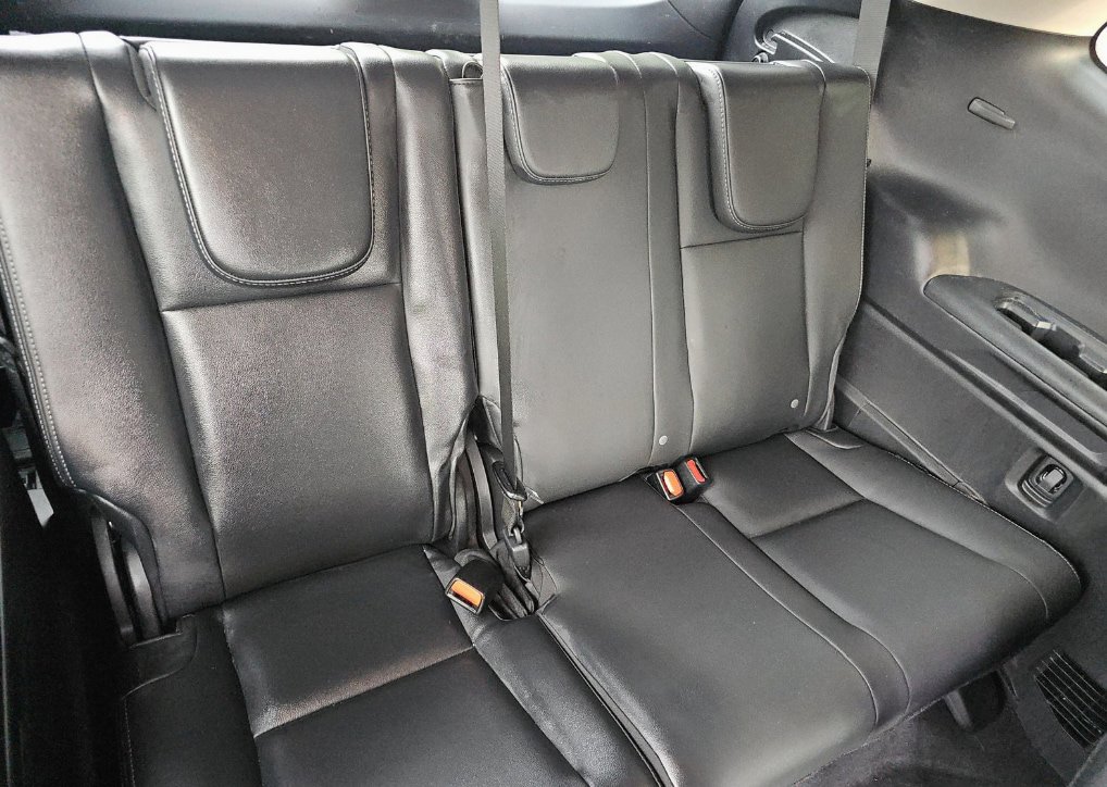 Used 2023 Subaru Ascent Limited AWD/4WD image 12