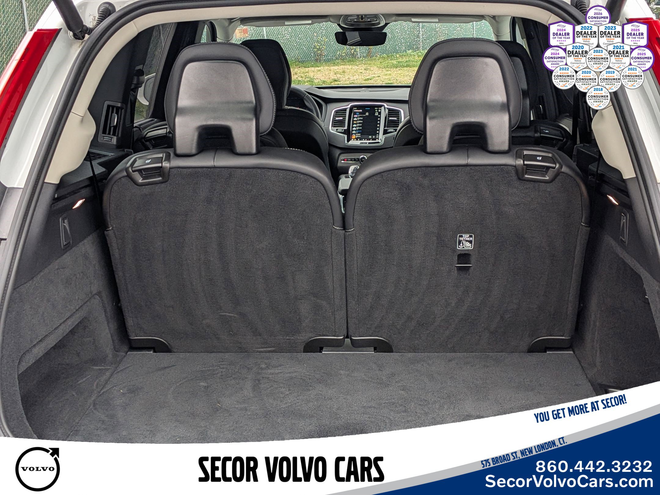 Used 2024 Volvo XC90 T8 Ultimate image 23