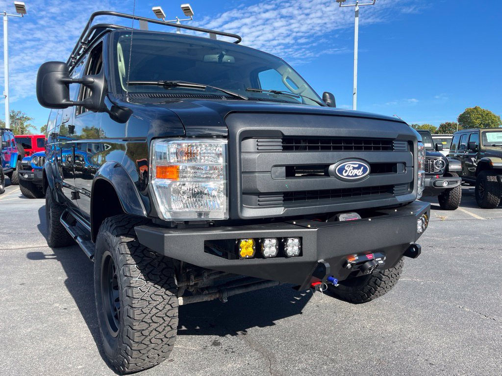 Used 2013 Ford E-350 and Econoline 350 Extended Super Duty w/ Commercial Cargo Van Pkg RWD image 27
