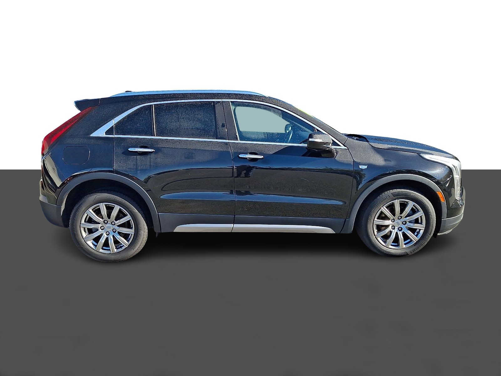 Used 2022 Cadillac XT4 Premium Luxury w/ Safety Alert Package AWD/4WD image 7