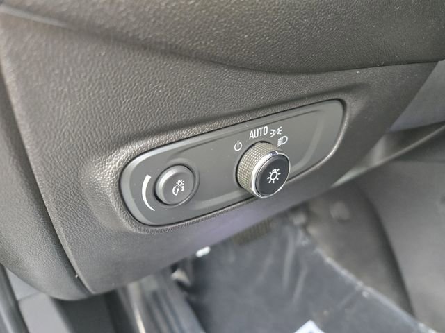 Certified 2023 Chevrolet Equinox RS image 24