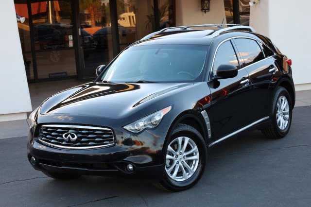Used 2010 INFINITI FX35 2WD w/ Navigation Pkg