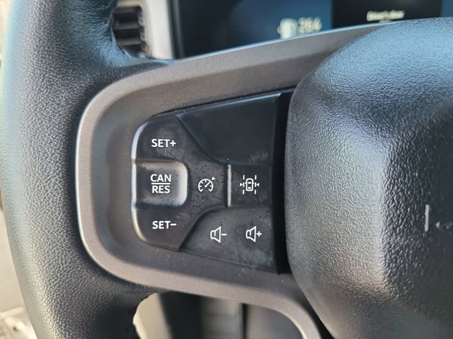 Used 2025 Ford Bronco Big Bend w/ Black Diamond Package image 5