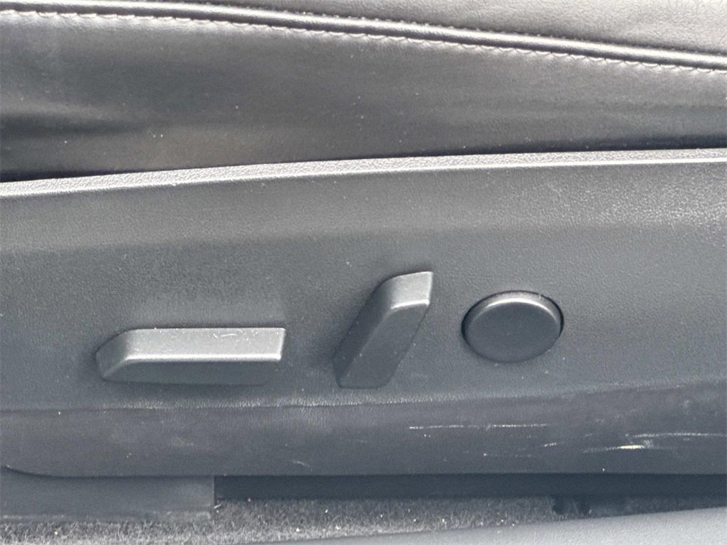 Used 2017 Tesla Model 3 Long Range image 18