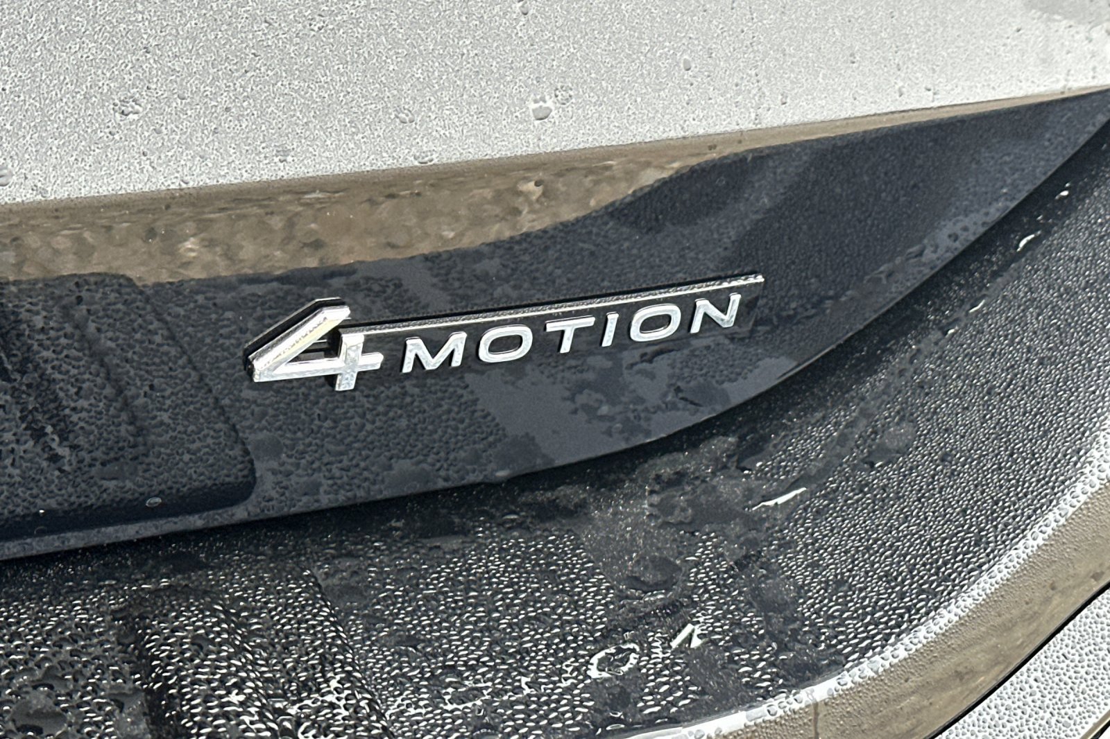 New 2026 Volkswagen Tiguan SE R-Line image 26