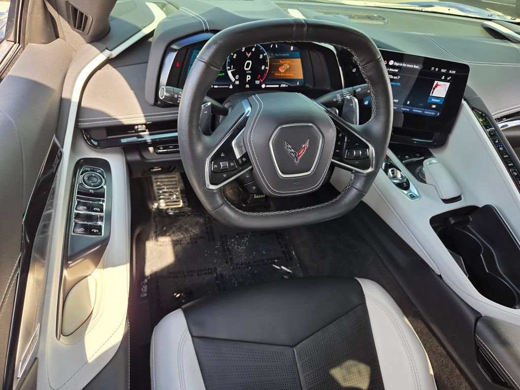 Used 2025 Chevrolet Corvette Stingray Preferred Conv w/ Stealth Interior Trim Package RWD image 7